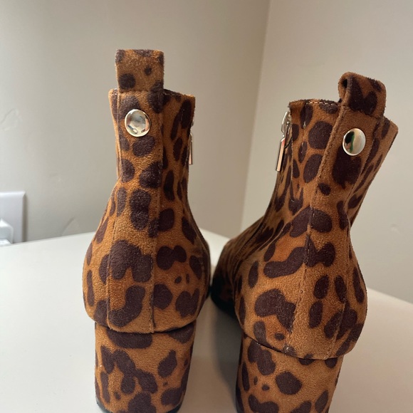 Leopard Print Ankle Boots - Picture 5 of 8